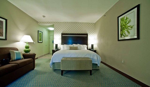 Hampton Inn & Suites Denison in Denison