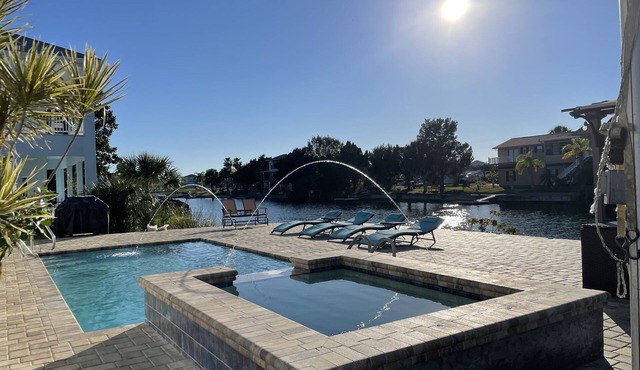 Hibiscus Beach House your vacation home loaded with amenities