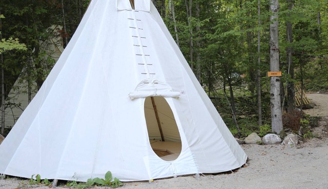 Jeronimo, Tipi for a group of 5