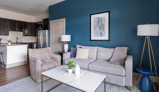 Landing | Incredible 1BD, Gym, Clubhouse