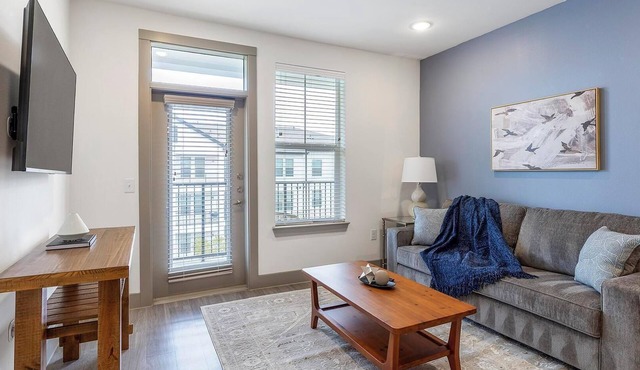 Landing | Stylish 1BD, Game Room, Clubhouse