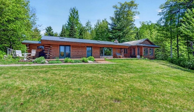 Lang Lodge cabin