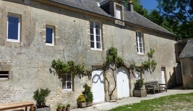 Les Escuries, dépendances du Château