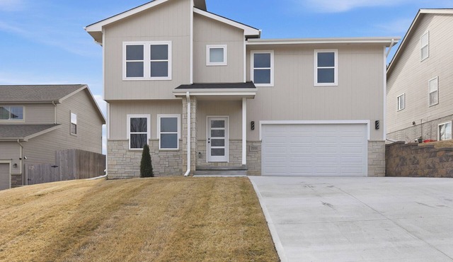 Luxury Golf Course Retreat-Across from Eagle Run