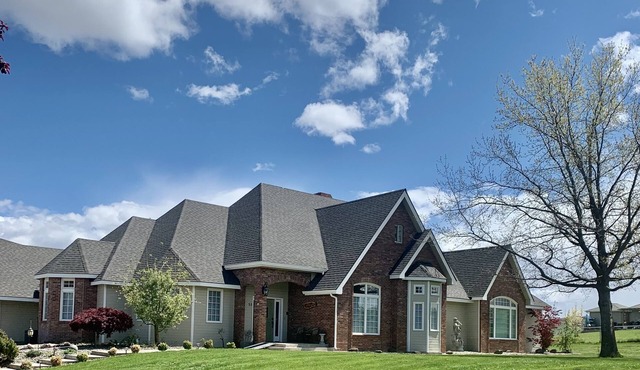 Mapleway Manor, Indoor Pool, Jacuzzi, Sauna & Theatre Room