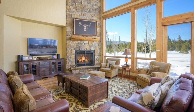 Moose Run Spacious Winter Park Area Retreat