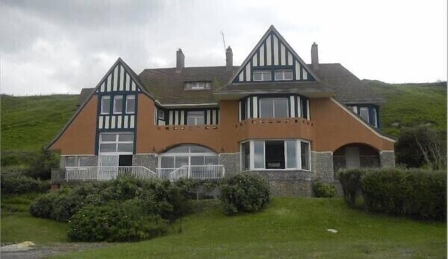 Normandy Ocean Front Villa, Omaha Beach, Historic D-Day Landing Beach, France