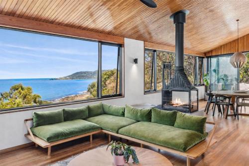Ocean Winds Lorne