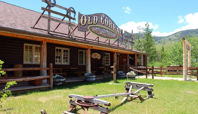 Old Corral Hotel & Steakhouse
