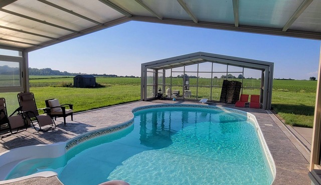 Paradise Retreat. Peaceful escape on 50 acres of greenery, offering privacy.