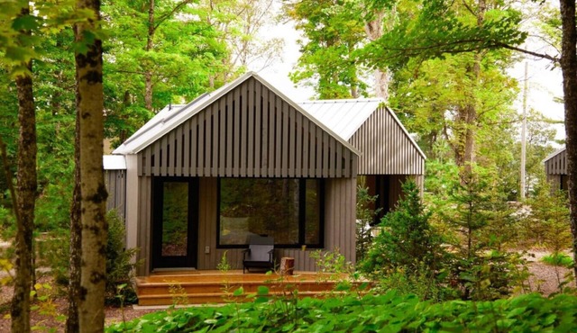 Pause. Reflect. at Dimensions | Cabin Nine