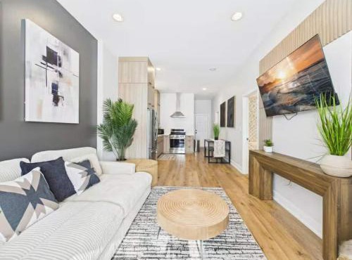 Peaceful Zen Flat 2BR Oasis with Free Parking