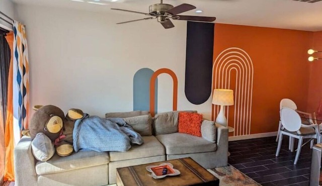 Prime Location 1Bd Amazing Views