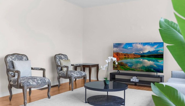 Prime Peterborough: 4BR + Office, Newly Renovated
