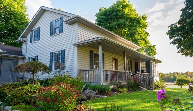 Private farmhouse cottage holiday on 100 acres