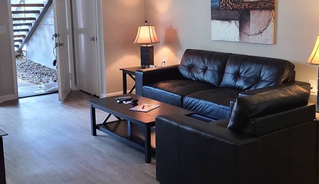 Private quiet one bedroom five min. from Downtown Boulder