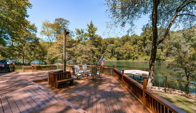 Riverfront Retreat w/Fire Pit: Fish & Hike!