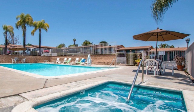 Rodeway Inn Fallbrook Downtown