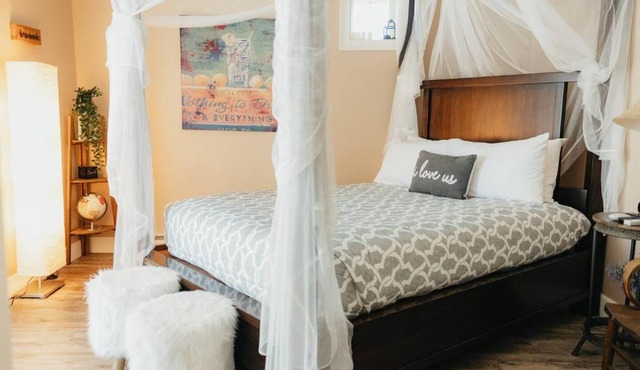 Romantic Rustic Luxury on 21-acre Private Ranch #2