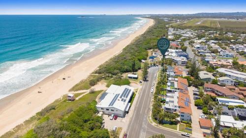 Salad Days -Beachfront & Pet Friendly