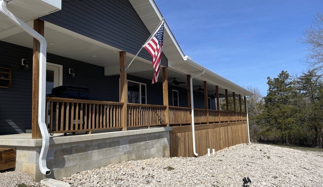 Scenic Riverways Retreat + Bunkhouse – Perfect for Families & Groups