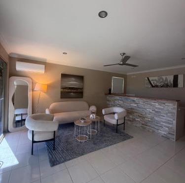 Serene Glen Eden Retreat Ground Floor in a shared property