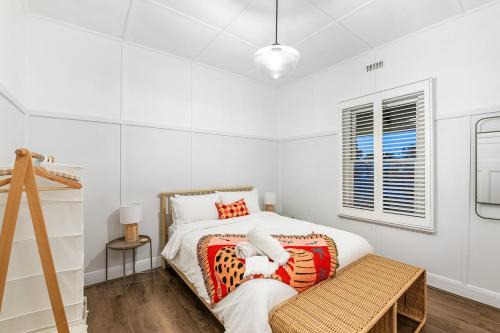 Settlers Cottage on Fitzroy Sleeps 6