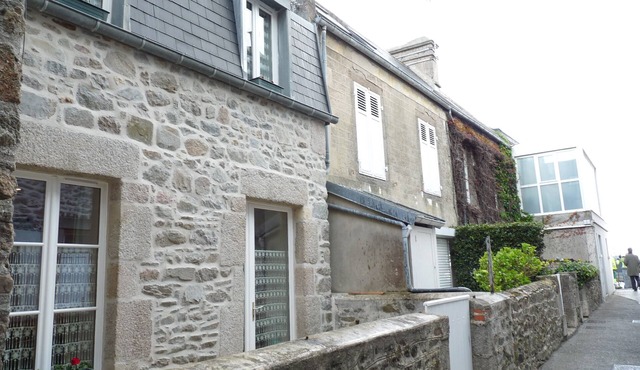 Small fisherman's cottage. Classified as 3* furnished tourist accommodation