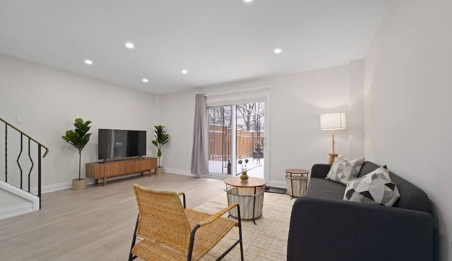 Spacious 3BR Home in Kitchener