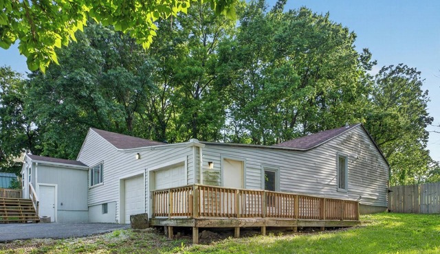 Spacious 4-bedroom house in a fantastic Independence neighborhood