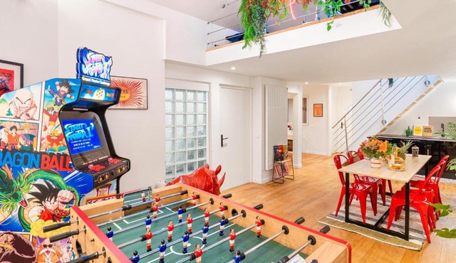 Spacious & Bright Loft Central Paris