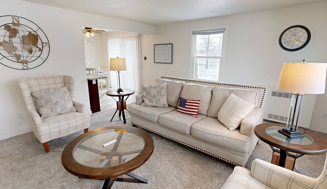Spacious Executive Serviced Apartment