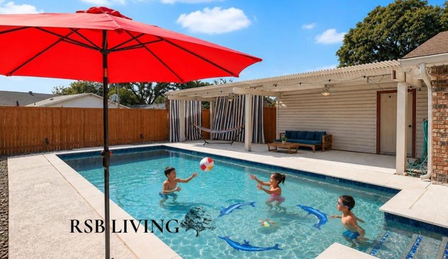 Spectacular 4BR 2,5BA Holiday Home with Pool and Grill