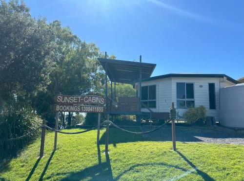 Sunset Cabins 1770