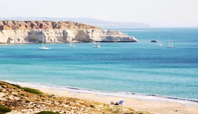 SUNSET CLIFFS luxury stay at Maslin Beach