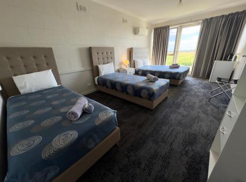 Tailem Bend Riverside Hotel