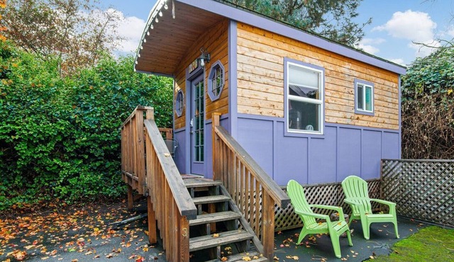 The Boho - Custom Tiny Home w/Bohemian Vibe