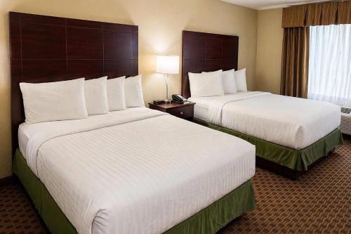 Travelodge by Wyndham Steele