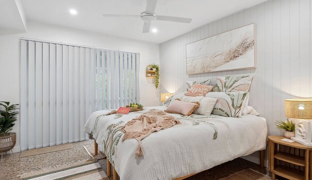 TreasureView Beach House Suite #9c ground floor studio