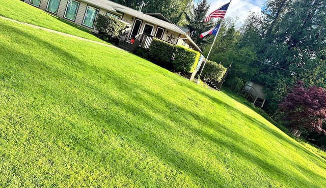 Ultimate Family Getaway: 4BR w/Fire Pit, Kid Playground & Secure Dog Yard