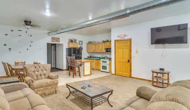 Walkable Dual-Unit Main St Gem Near Lake Cochrane