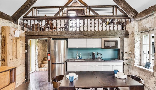 Waterfront Cottage | Private Beach & Sunset Views!