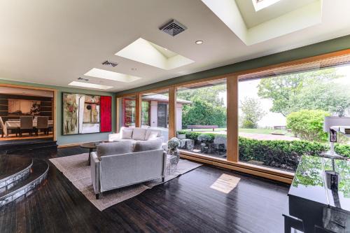 Waterfront Deck | Canada Sunset | Western New York in Lake View