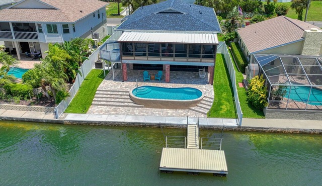 Waterfront Home/Heated Pool/Kayaks/Sunsets