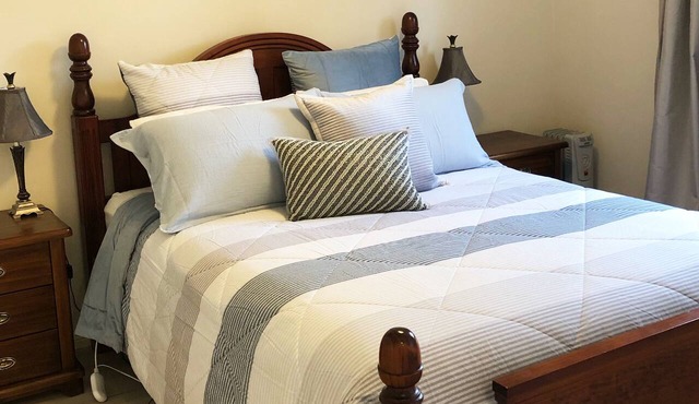 Winter Quickie. Come to Uralla-Armidale for a cool, snuggle-inducing farm stay.