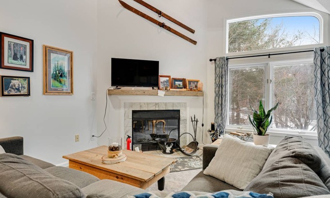 West Dover Condo | 102 m² Condo ∙ 2 bedrooms ∙ 7 guests