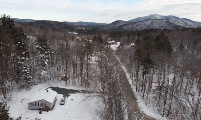 Cavendish House | Small Vermont House perfect for Leaf & Ski Season!