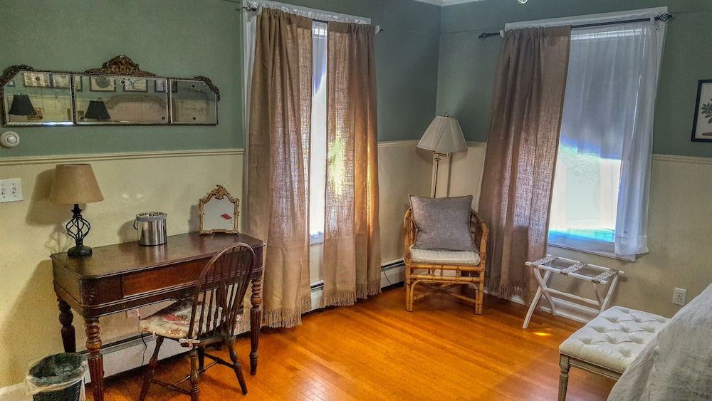 Photo of Livingroom in Brandon