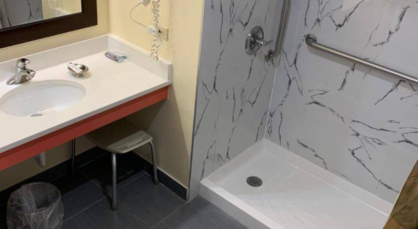 Photo of Bathroom in Manchester Center