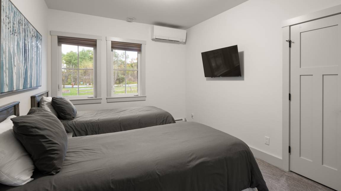 Photo of Others in Warren